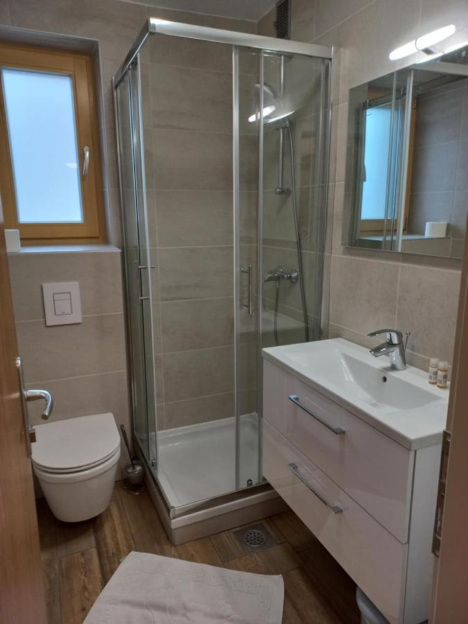 Sobe Levc Bed & Breakfast Мозирие Екстериор снимка